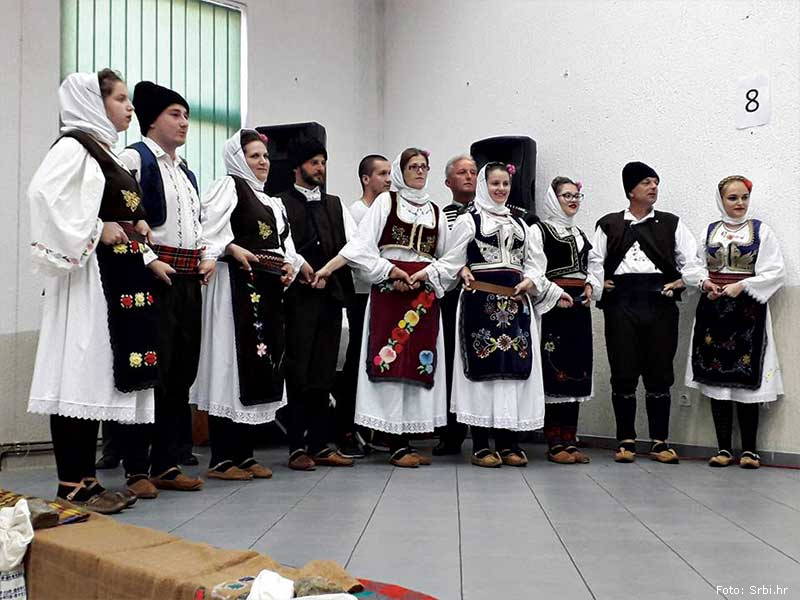 smotra folklora vocin