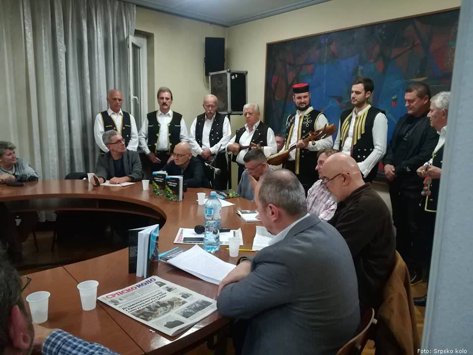 izbjeglicki kosmari copy