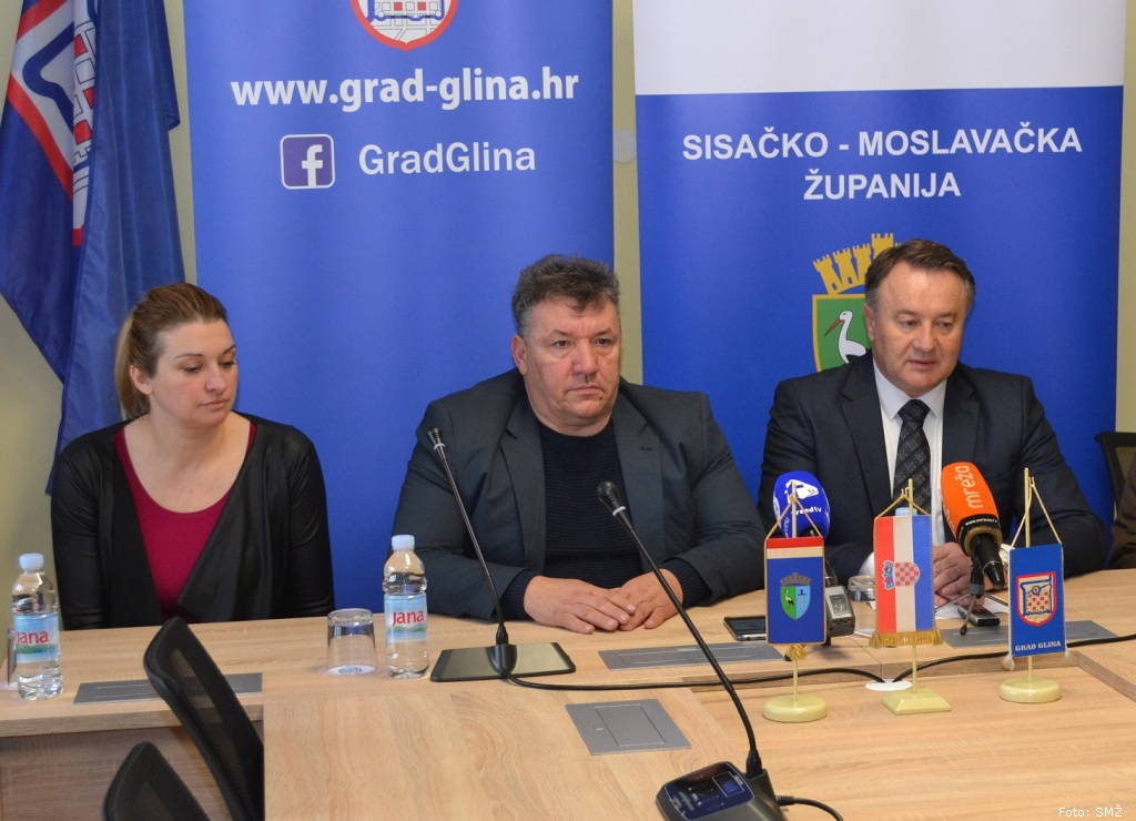 Socijalna skrb glina