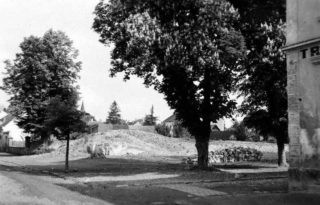 foto 2 Rusevine crkve 1947jpg