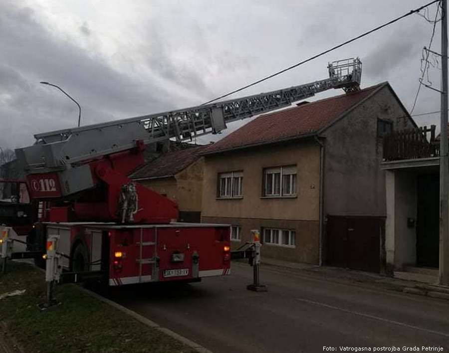 Foto: Vatrogasna postrojba Grada Petrinje vatrogasci petrinja