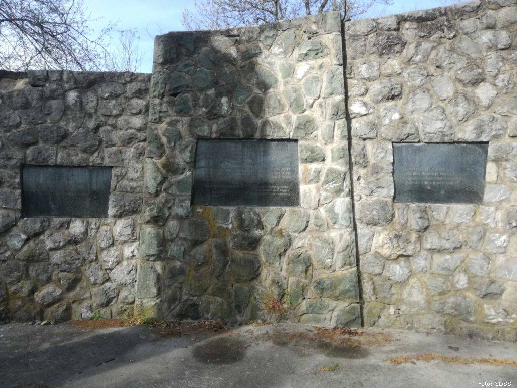 banski grabovac uklonjeni grafiti