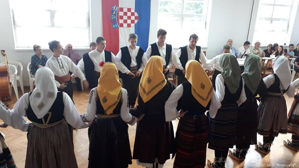 skd prosvjeta garesnica