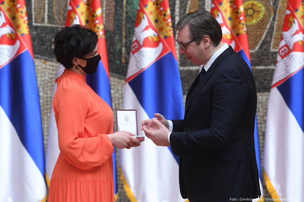 Nataša Drakulić odlikovana je povodom Dana državnosti | Foto: Dimitrije Goll / Predsedništvo Srbije natasa drakulic aleksandar vucic