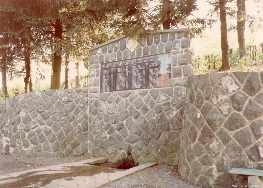 Spomen-vrelo, Donje Selište, 1981.