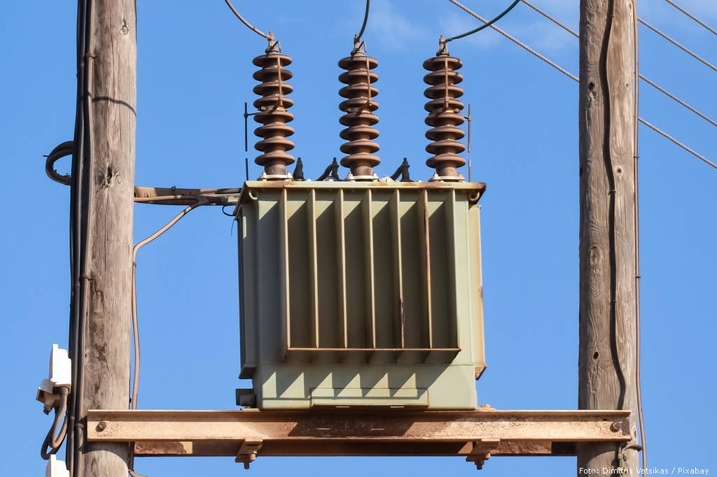 electricity 2820425 1280