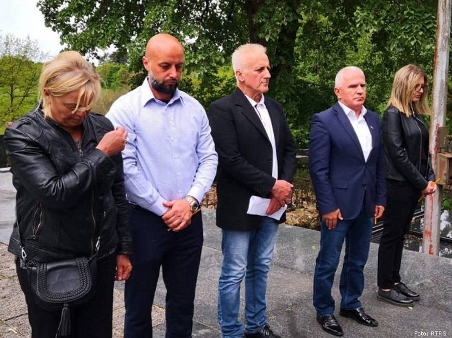 Foto: RTRS glina parastos