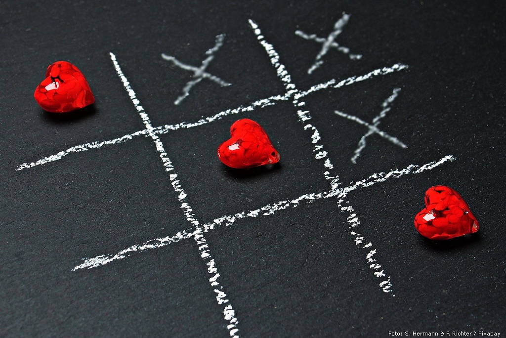 tic tac toe 1777859 1280