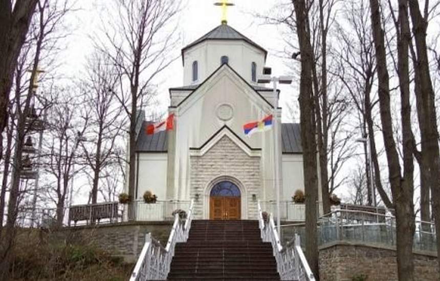 Jedini srpski pravoslavni manastir u Kanadi (Milton)