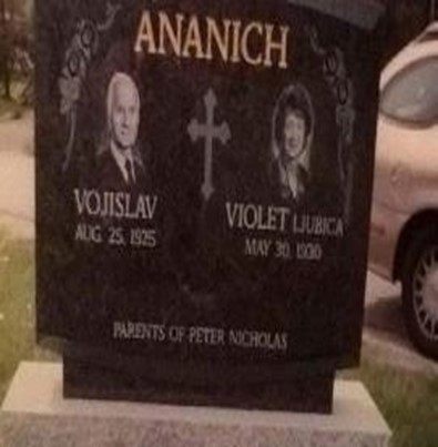 Spomenik stricu i strini na groblju manastira u Miltonu