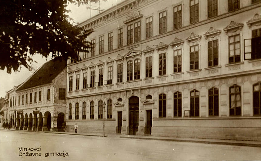 Gimnazija u Vinkovcima