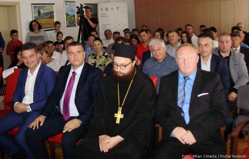 Svečanoj sjednici prisustvovali su brojni gosti