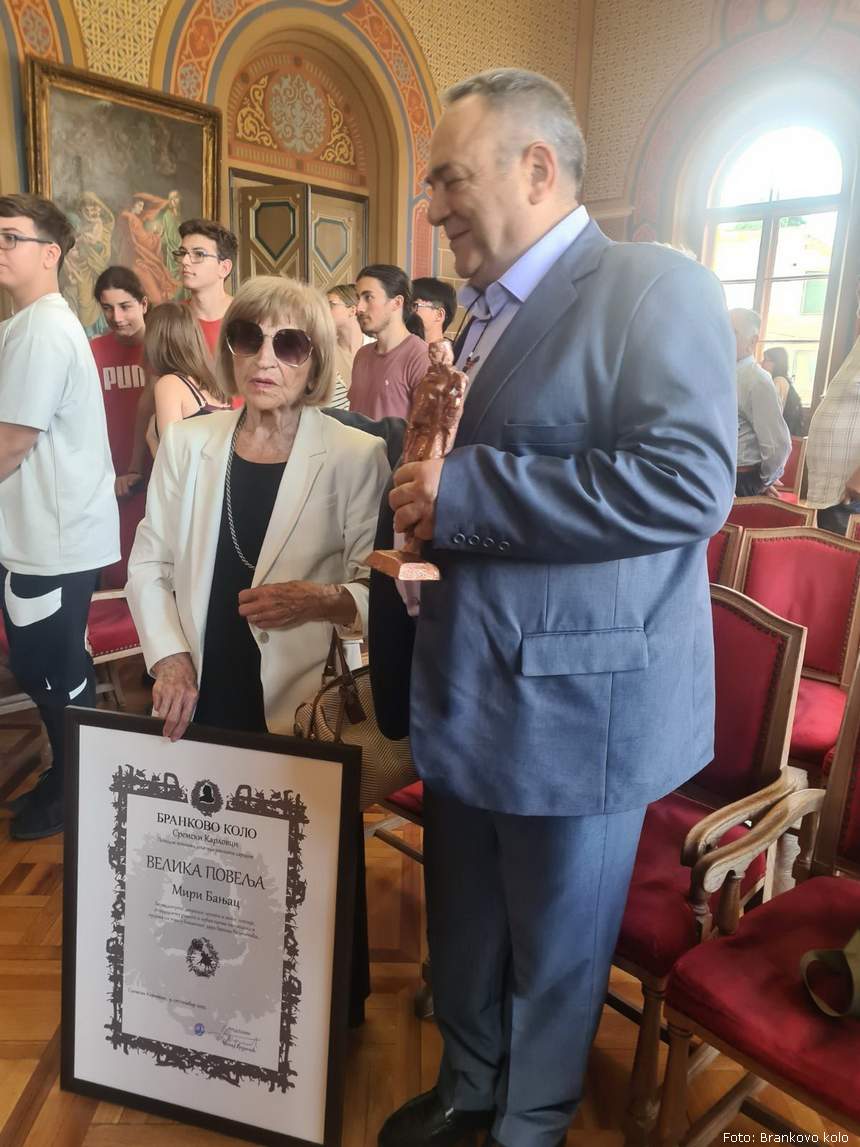 Laureati 51. Brankovoga kola Mira Banjac i B. Milanović