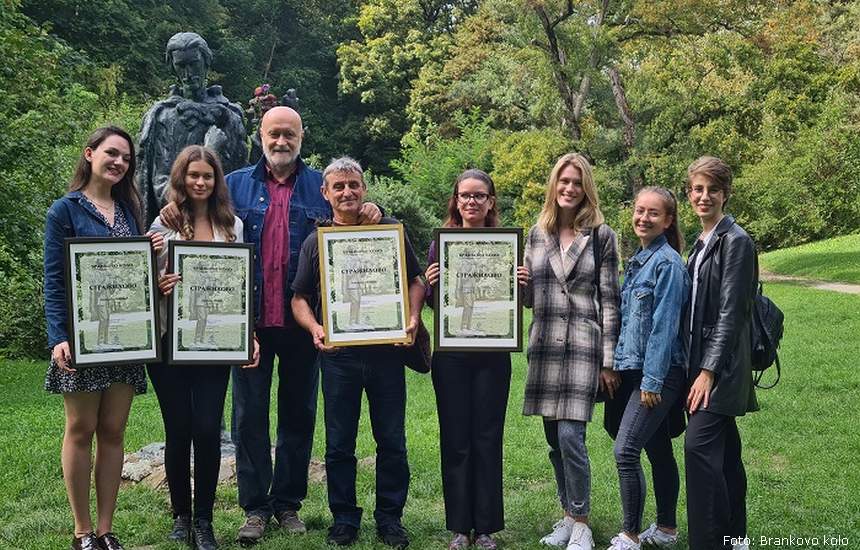 Laureati na Stražilovu