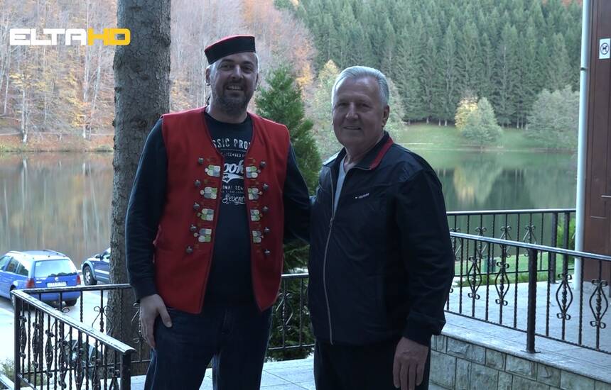 GAJO RADMILOVIC PRONSAOA PORODICU KOJA IM JE POMOGLA 95.mpg snapshot 02.55.042