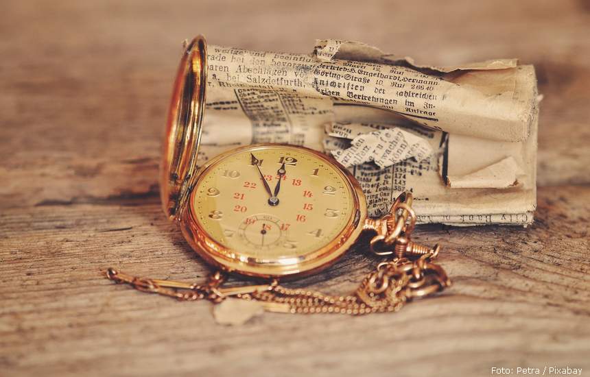 pocket watch 665871 1920