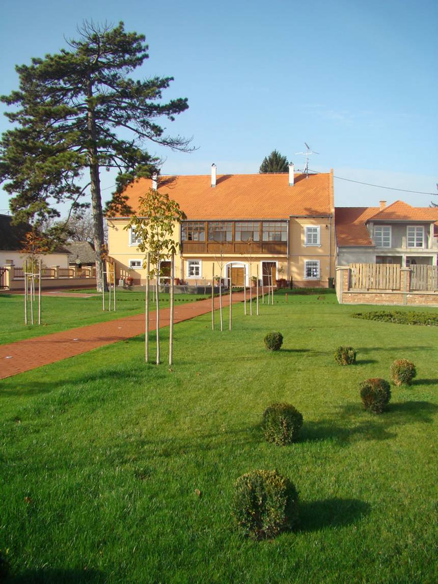 Obnovljena kuća