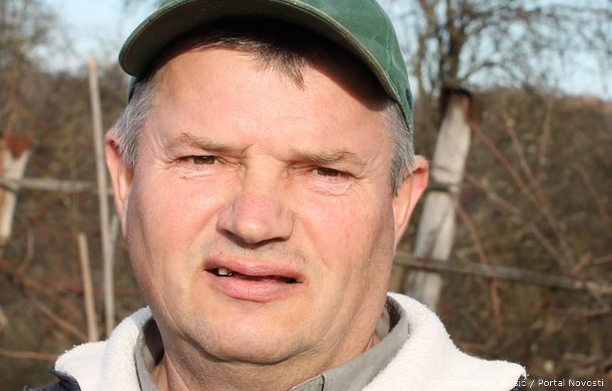 Čuvar seoskog hrama - Boris Adžić
