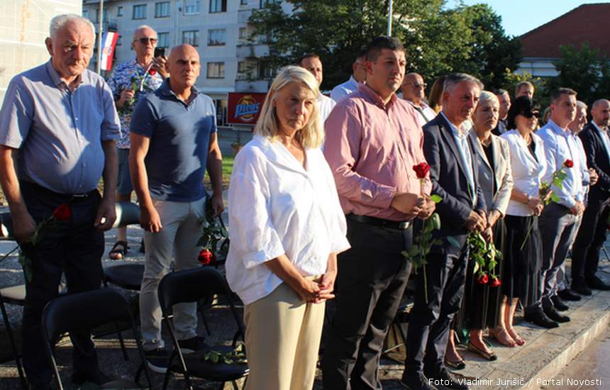Komemoracija u Glini 2