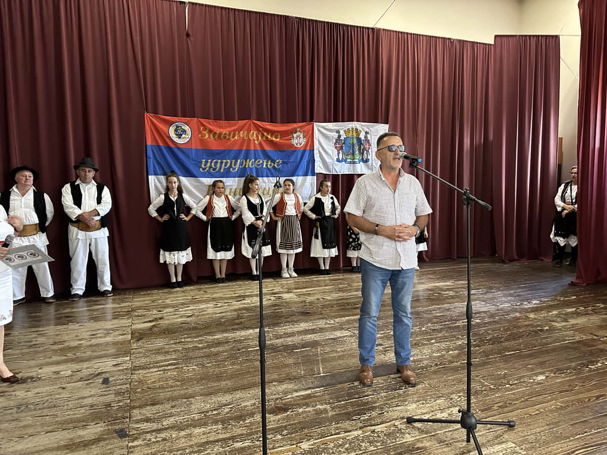 Bazar rukotvorina i umotvorina 31