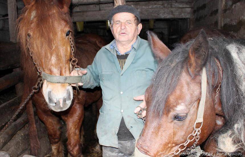 Sulejman sa svojim vjernim Alatom i Šarcem (foto Vladimir Jurišić )
