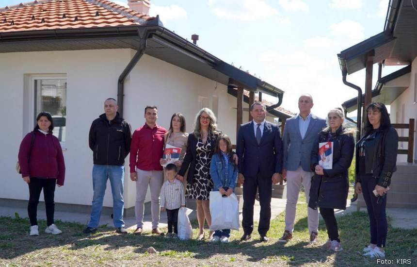 Lazarevac naslovna