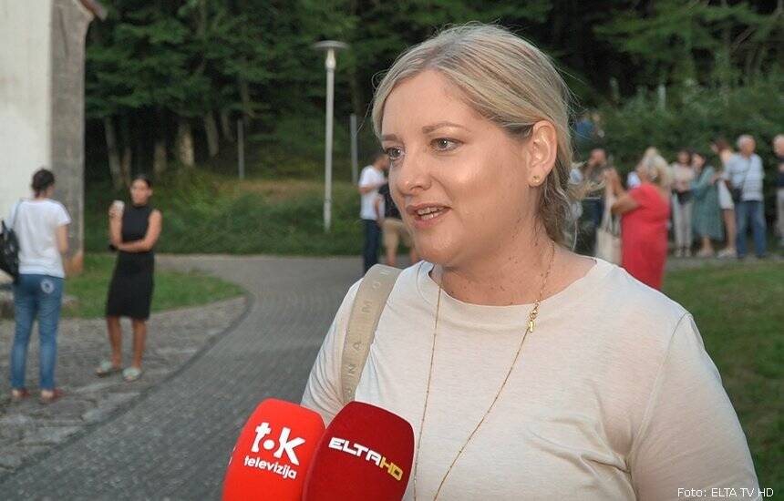 ANJA SIMPRAGA