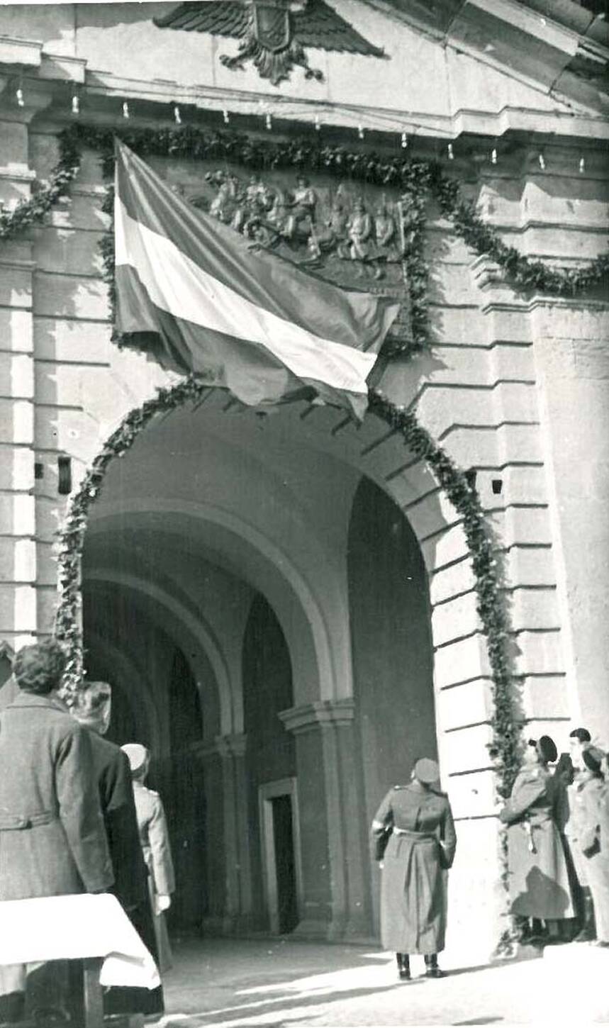 Otkrivanje Spomen ploce Srpskim oslobodiocima 1918. na Beogradskoj kapiji 1938