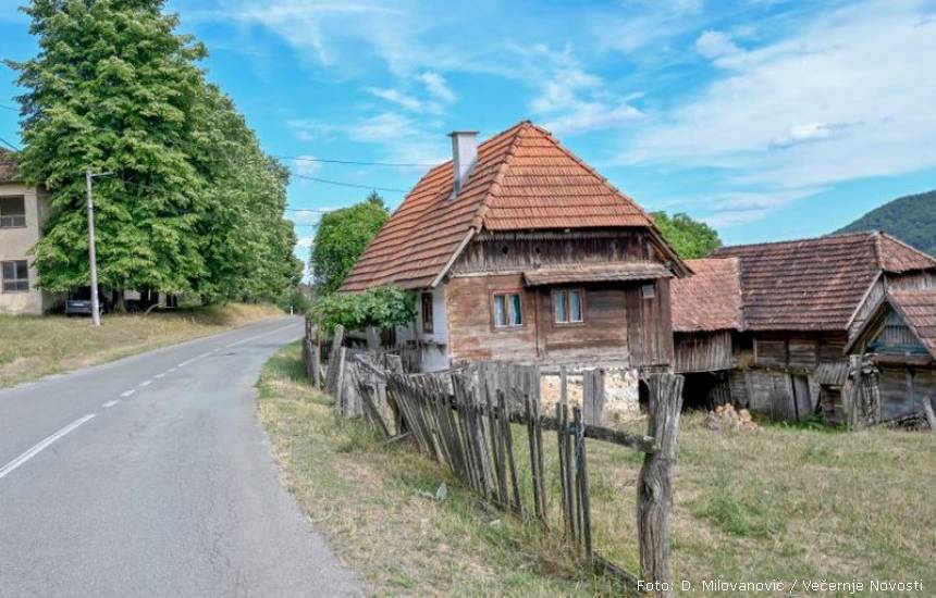 618614 donji zirovac 1807 2025 29 f