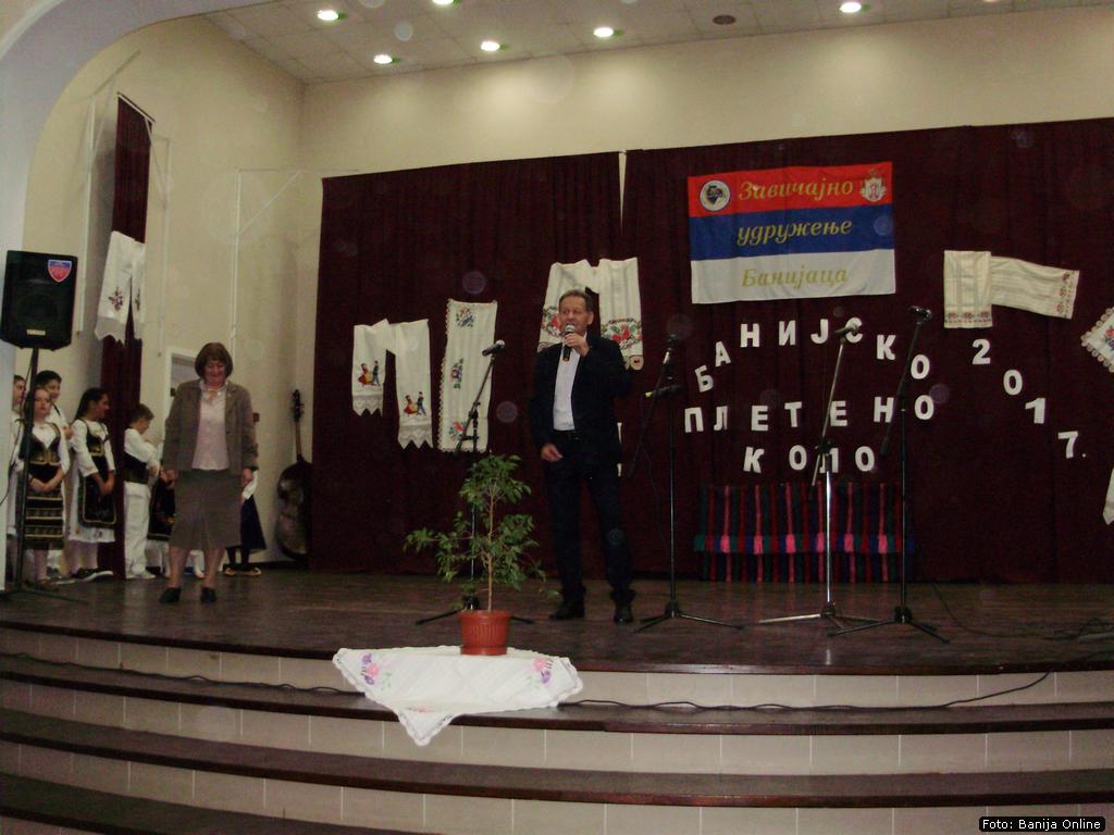 Banijsko_pleteno_kolo_40.jpg