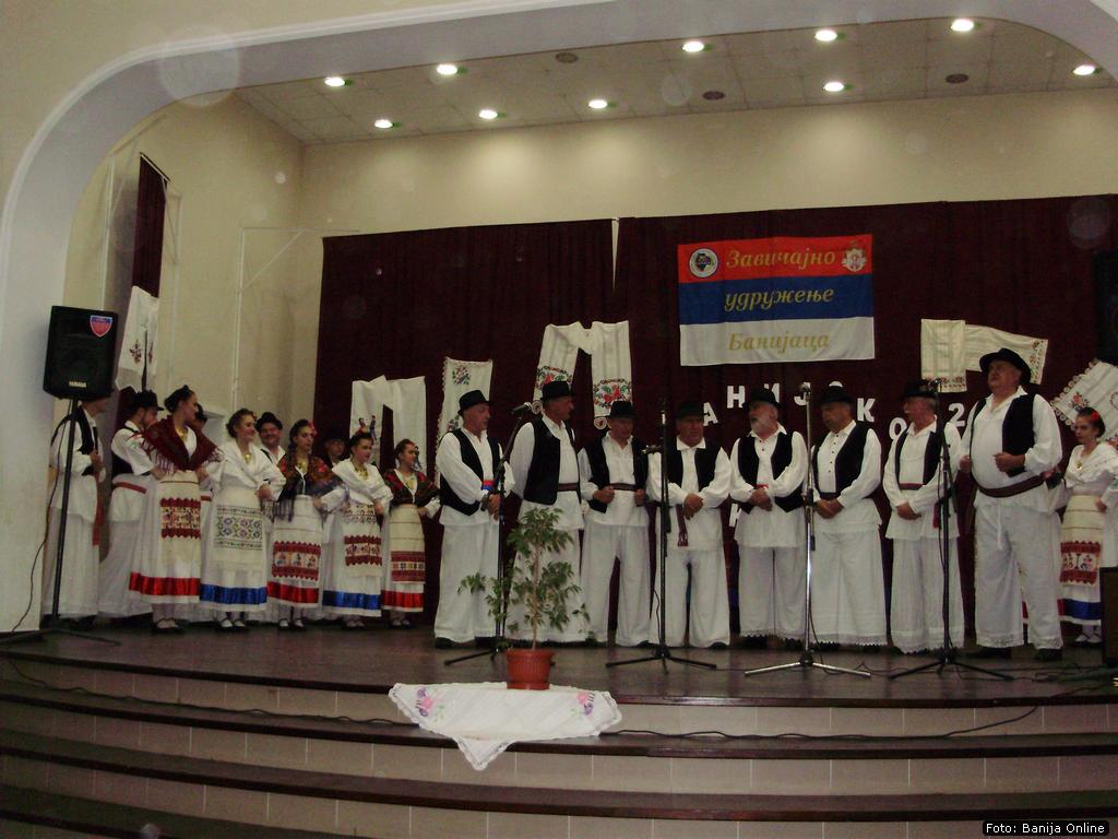 Banijsko_pleteno_kolo_47.jpg