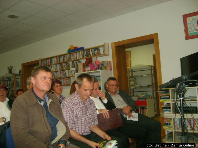 Knjizevno_vece_u_Dvoru_74.jpg