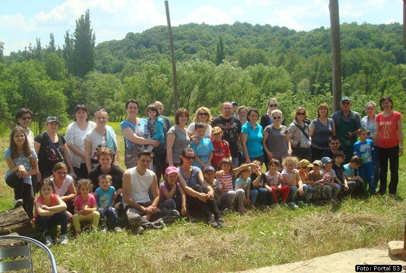 Kockice_kod_Dzakula_02.jpg