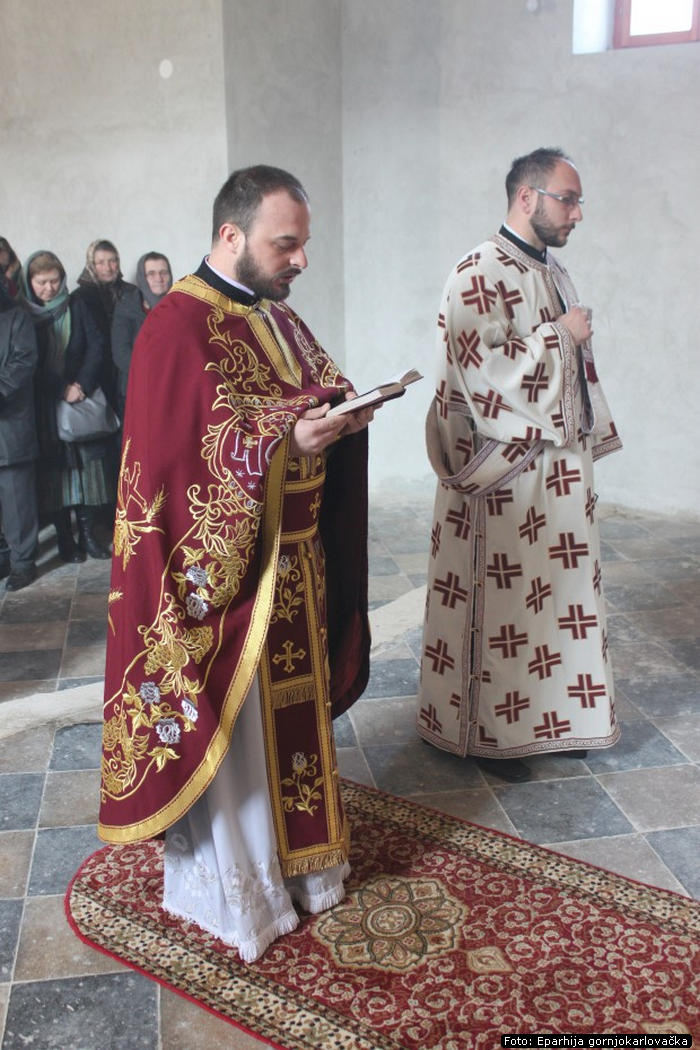 Arhijerejska_Liturgija_u_manastiru_Komogovina_9.jpg