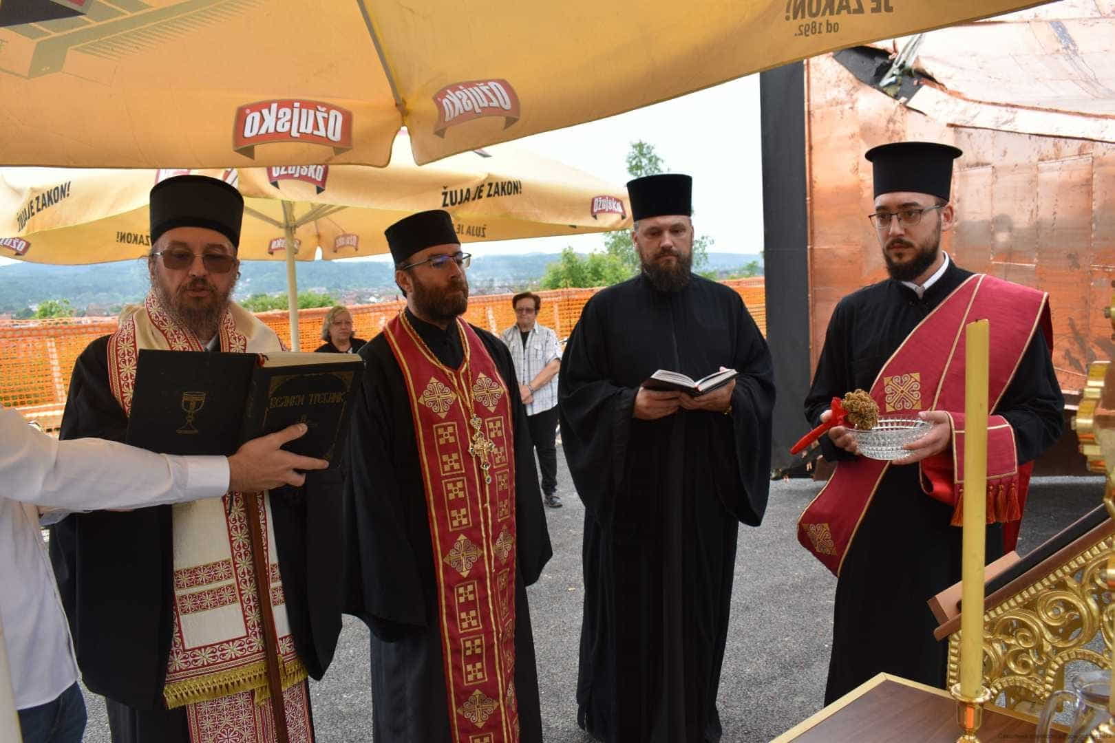 Osvecenje_krsta_Petrinja_9.jpg