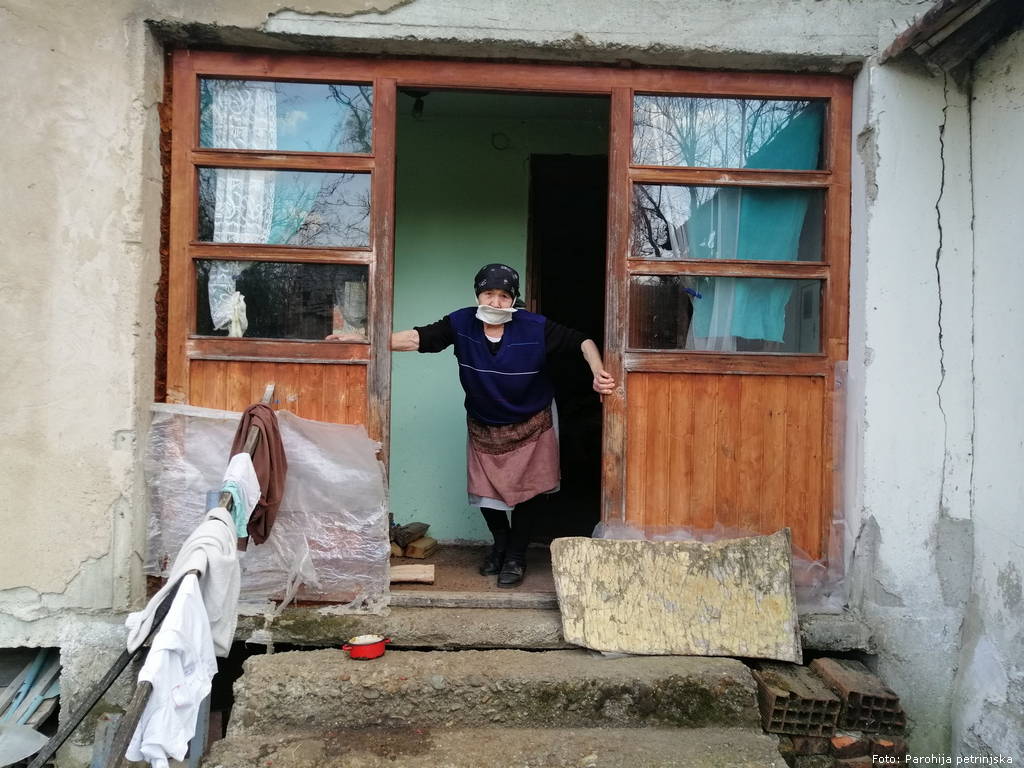 Otac_Sasa_pomoc_14.jpg