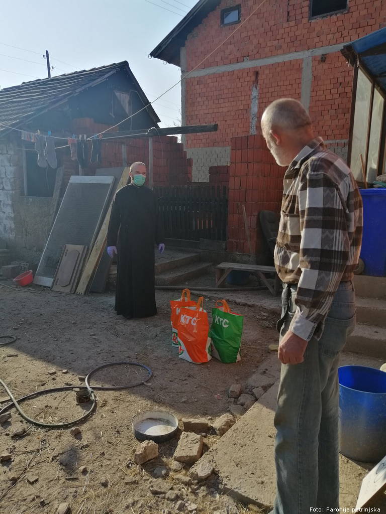 Otac_Sasa_pomoc_22.jpg