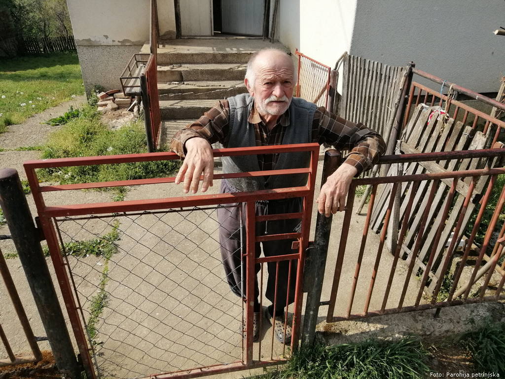 Otac_Sasa_pomoc_27.jpg