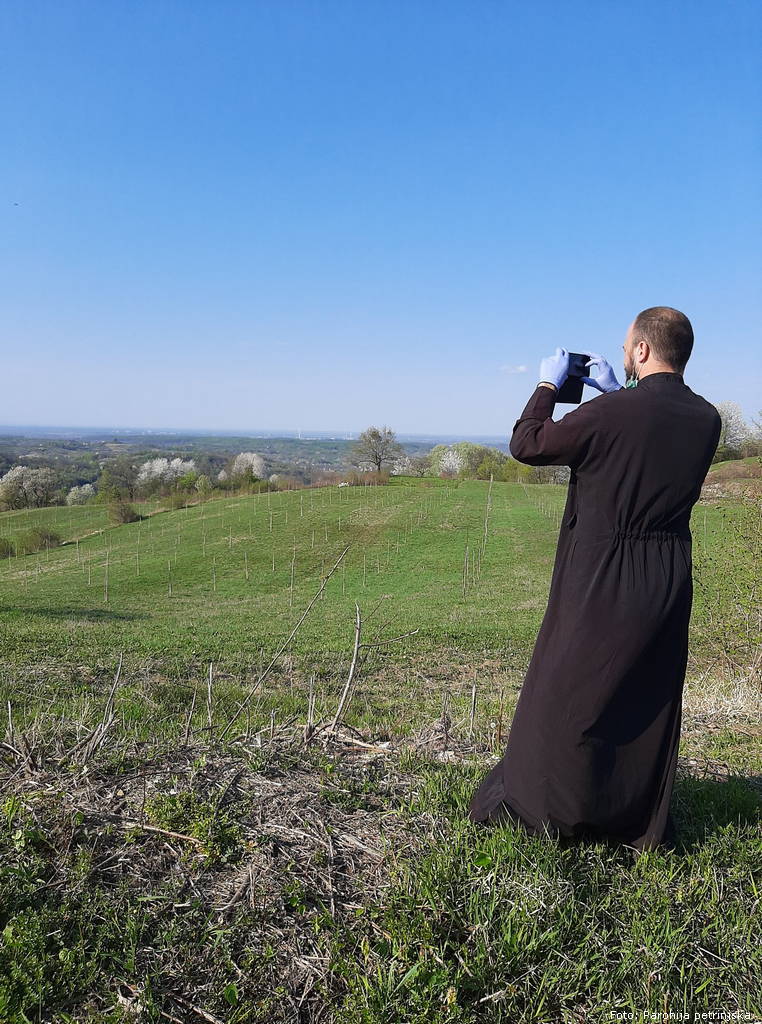 Otac_Sasa_pomoc_44.jpg