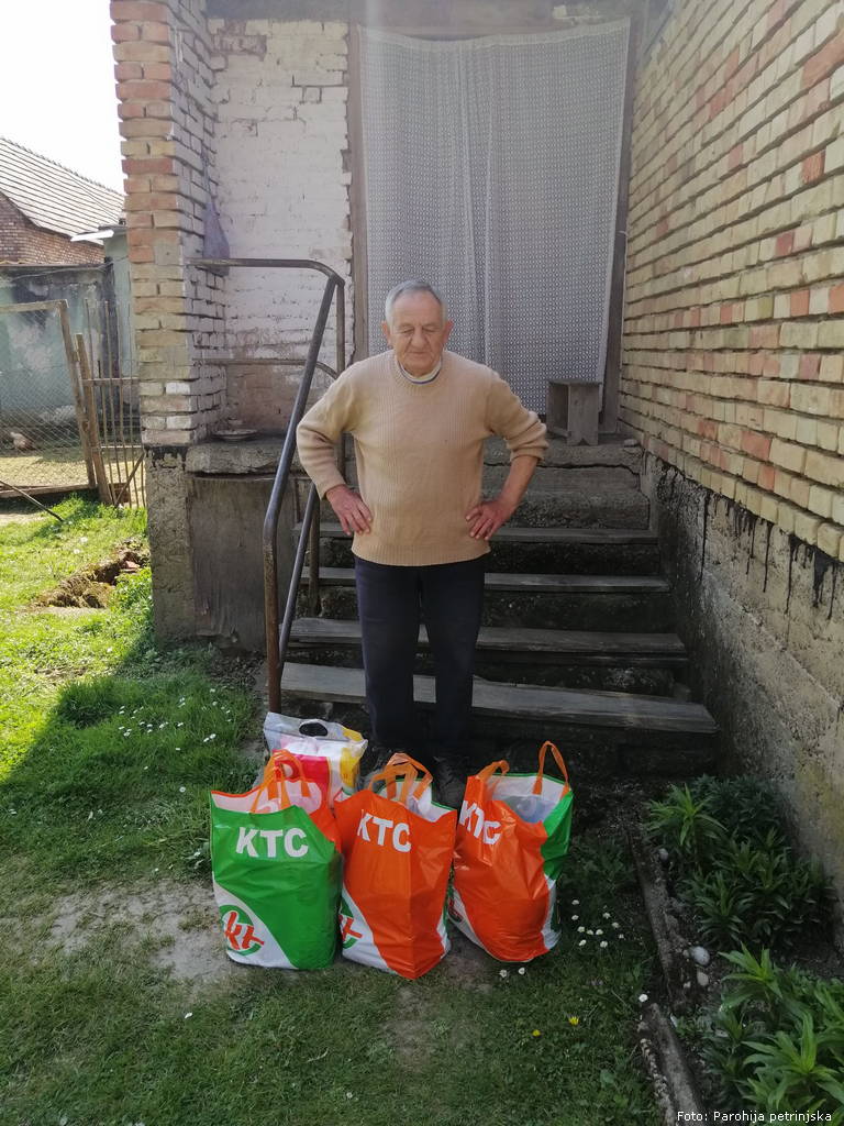 Otac_Sasa_pomoc_8.jpg