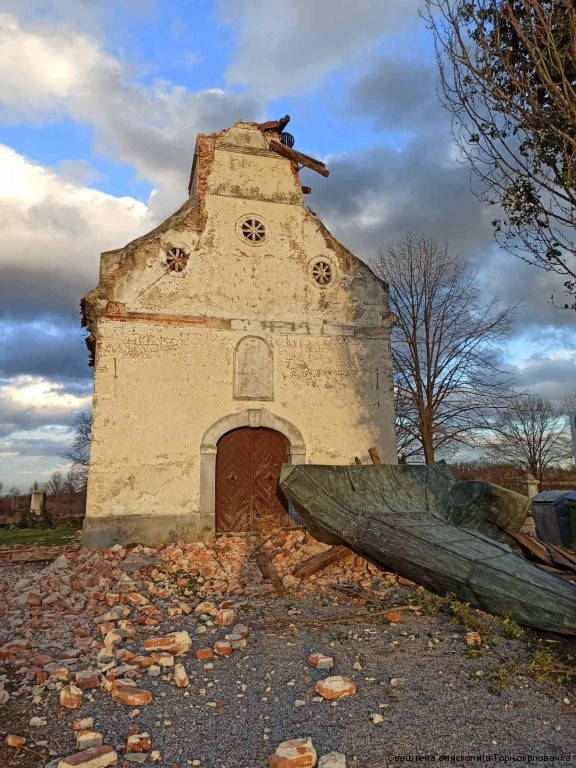 Pravoslavni_hramovi_potres_4.jpg
