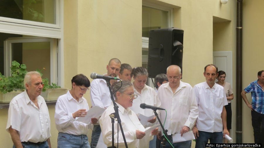 Priznanje_petrinjskoj_parohiji_07.jpg