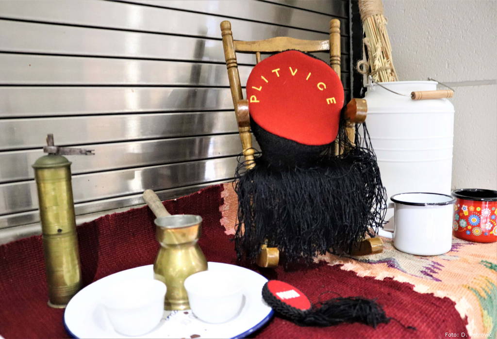 Sloga_Hamilton_6.jpg