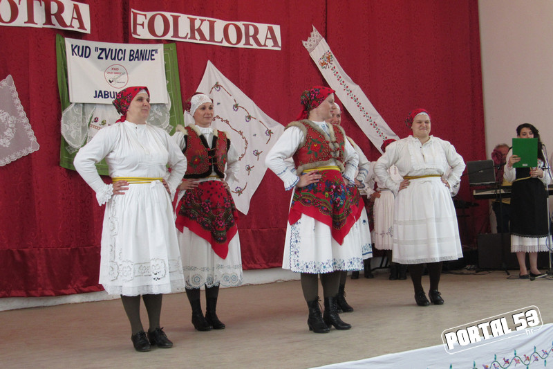 Smotra_folklora_u_Jabukovcu_19.jpg