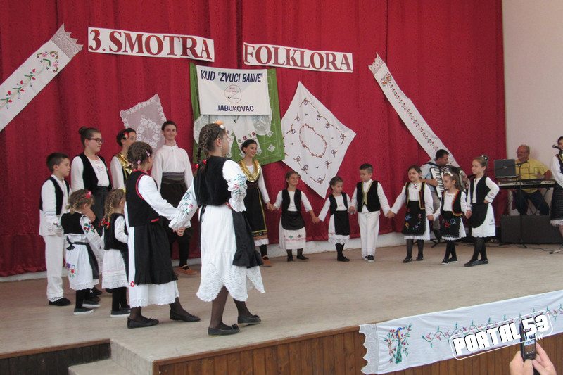 Smotra_folklora_u_Jabukovcu_30.jpg