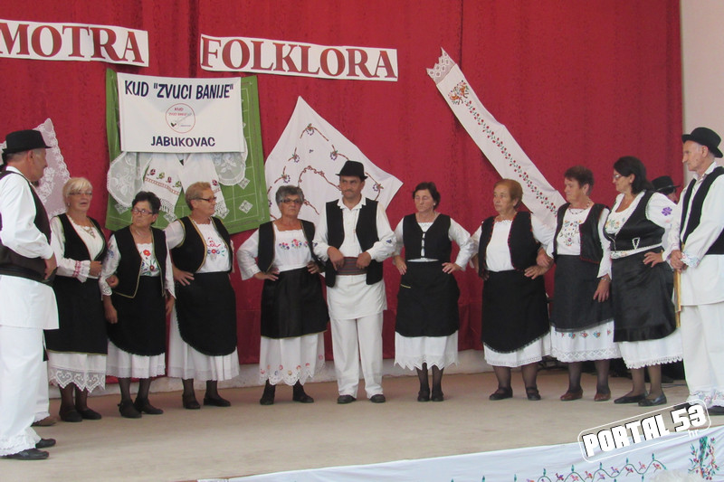 Smotra_folklora_u_Jabukovcu_42.jpg