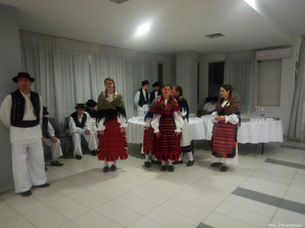 IMG_20211030_184212.jpg