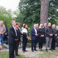 Parastos U Glini 10