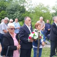 Parastos U Glini 21
