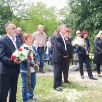 Parastos U Glini 22